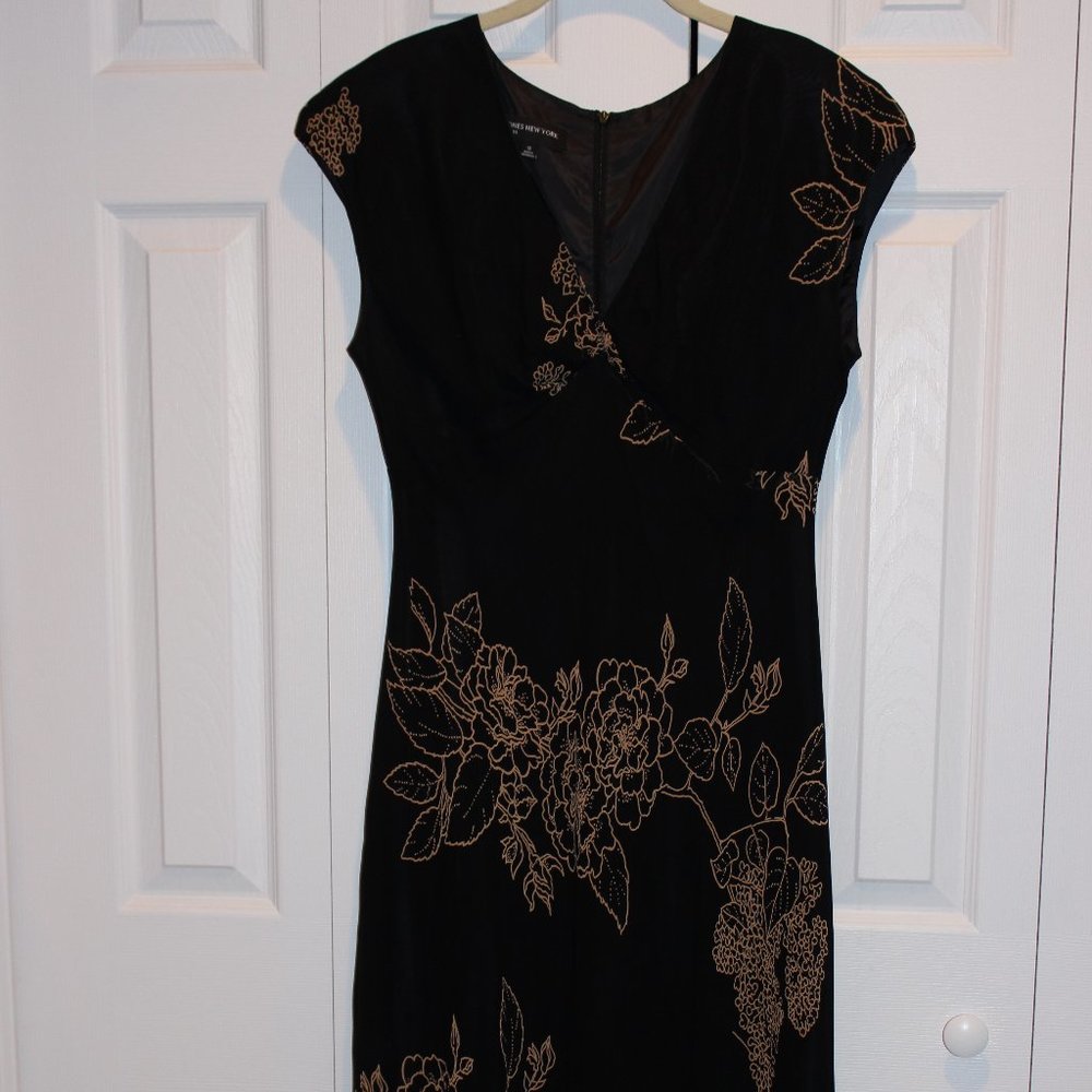 Jones New York flowy long dress, size 10